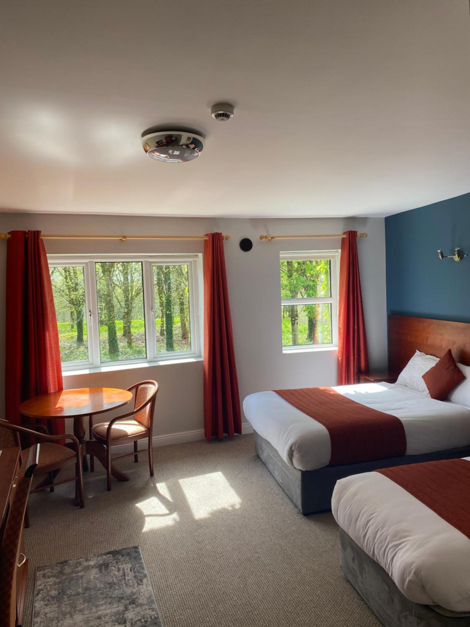 Fernhill Lodge Carrigaline Extérieur photo