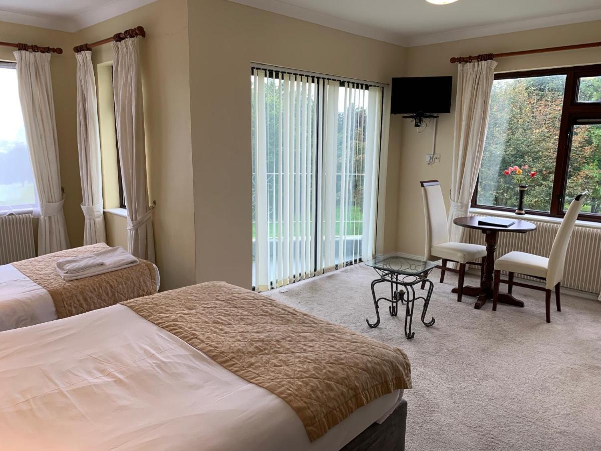 Fernhill Lodge Carrigaline Extérieur photo